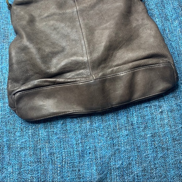 CZ Falconer Geniune Leather Hobo Shoulder Bag - Picture 4 of 7